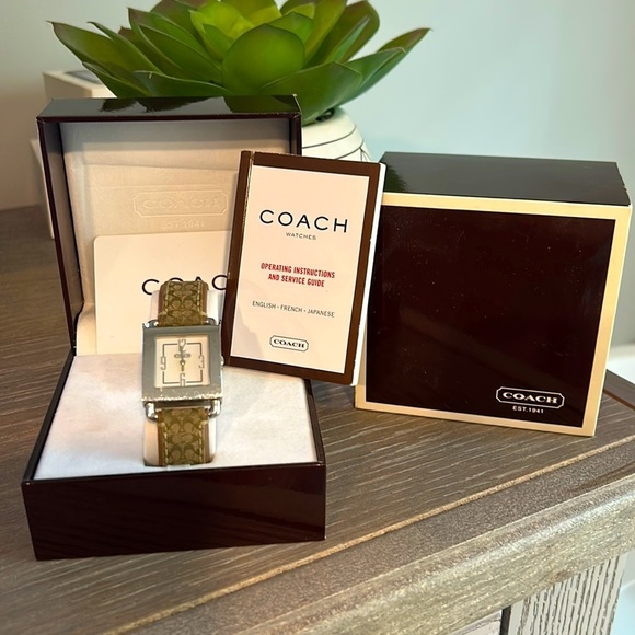 Coach Accessories - Coach Vintage Authentic Leather  Watch